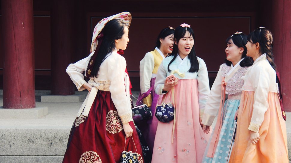 10 Tradisi dan Budaya Korea Selatan yang Unik Tiada Dua